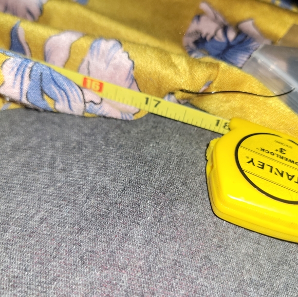 buttonupdress closet clear out - Picture 9 of 11